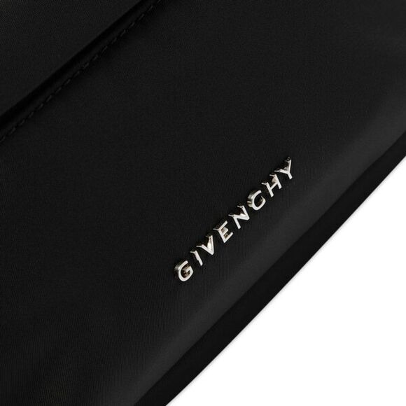 Givenchy Essential U Bumbag Black - Picture 3 of 4